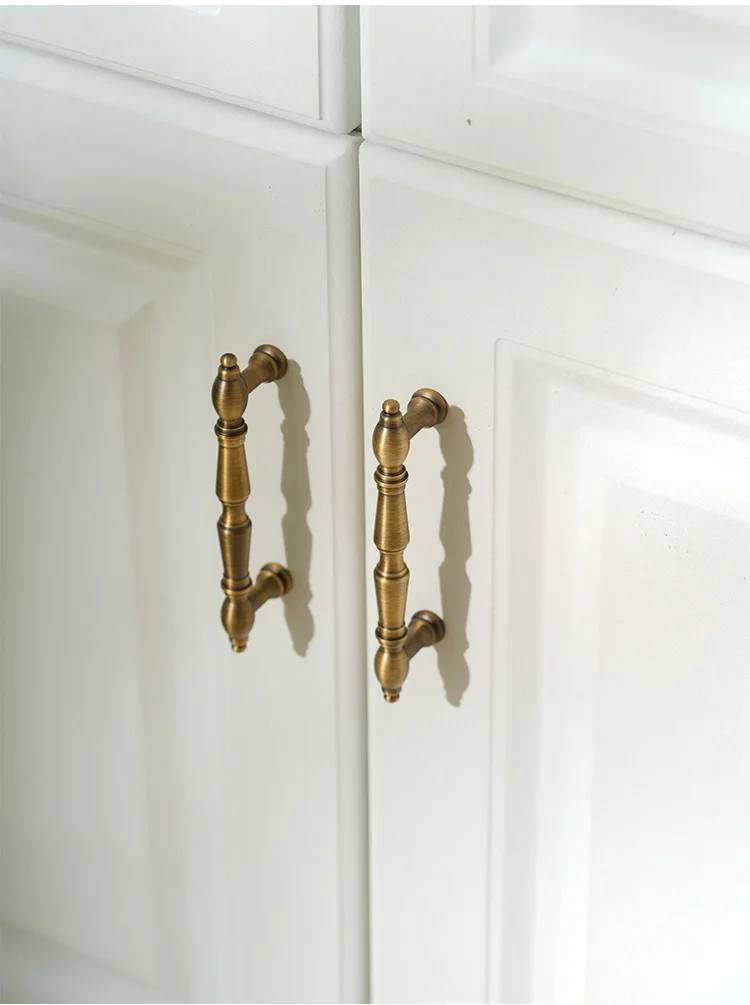 French Vintage Brass Handles for Furniture Bronze Handles for Cabinets and Drawers Hardware Fitting Kitchen Cabinet Handles