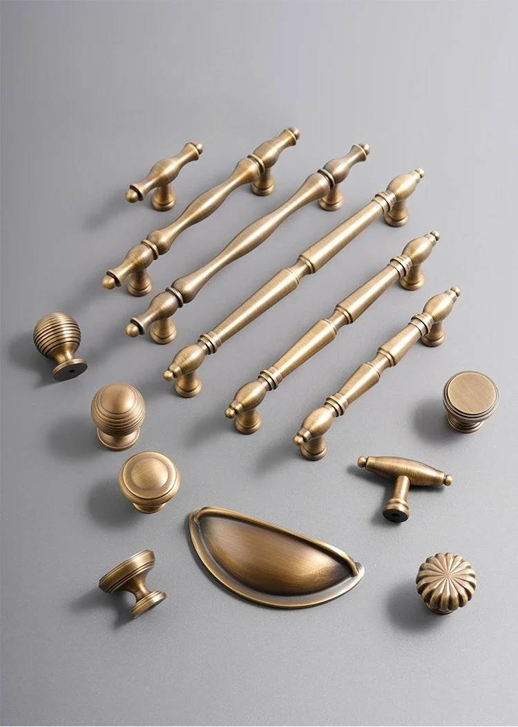 French Vintage Brass Handles for Furniture Bronze Handles for Cabinets and Drawers Hardware Fitting Kitchen Cabinet Handles